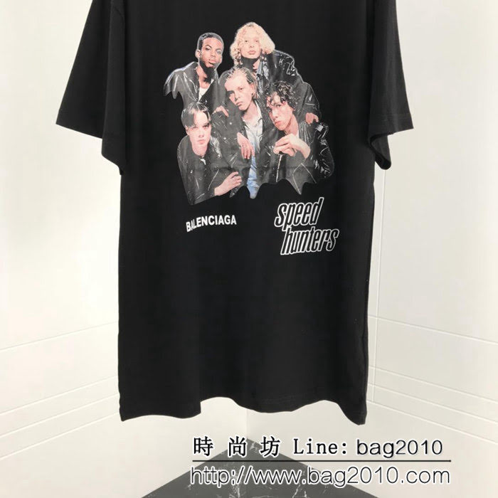 BALENCIAGA巴黎世家 18秋冬巴黎秀款 OS大版型 樂隊短袖 情侶款 ydi1628